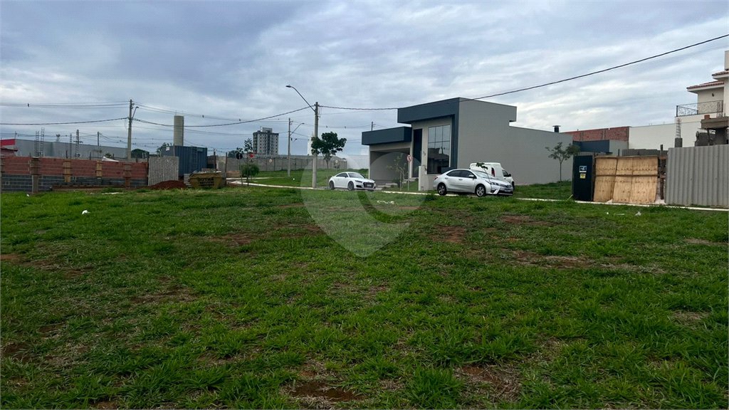 Terreno a venda no Condomínio Monte das Araucárias