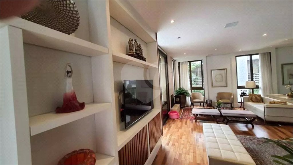 Casa à venda com 3 suítes no condomínio Metropolitan, São Paulo - SP