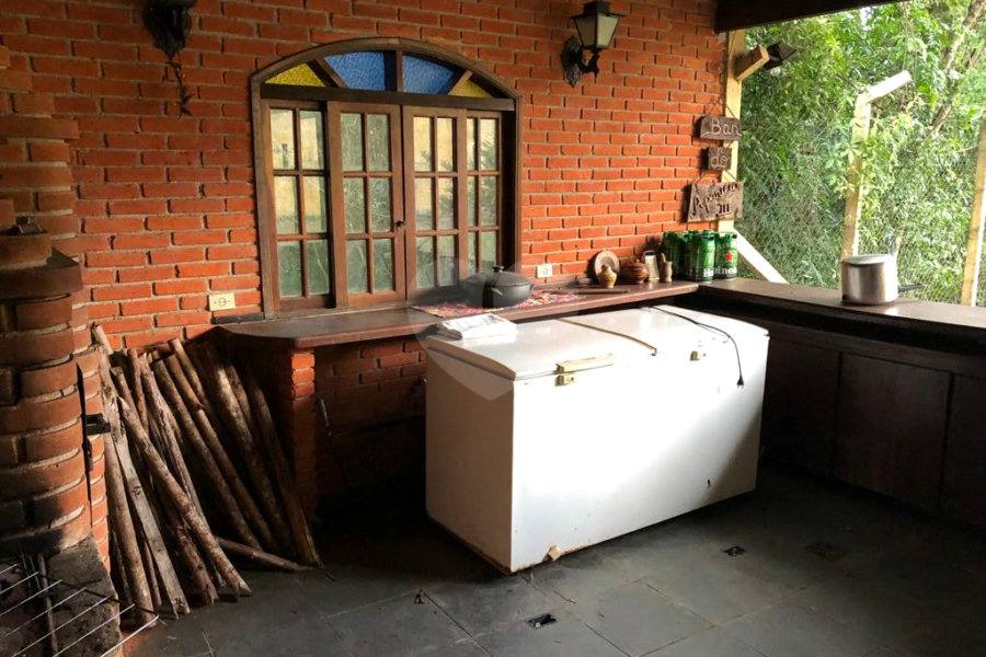 Casa Térrea à venda com 3 quartos, sendo 1 suíte,  em Olho D'água, Mairiporã, SP