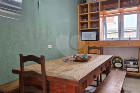 Casa à venda com 4 suítes no condomínio Vivenda do Lago, Sorocaba - SP