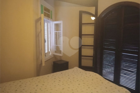 Chácara à venda com 7 quartos, sendo 3 suítes, em Saboó, São Roque, SP
