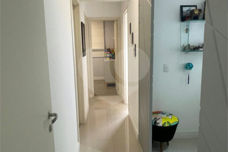Apartamento à venda com 3 quartos, sendo 1 suíte,  em Vila Suissa, Mogi das Cruzes, SP
