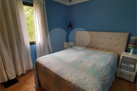 Apartamento à venda com 3 quartos, sendo 1 suíte, em Santo Amaro, São Paulo, SP