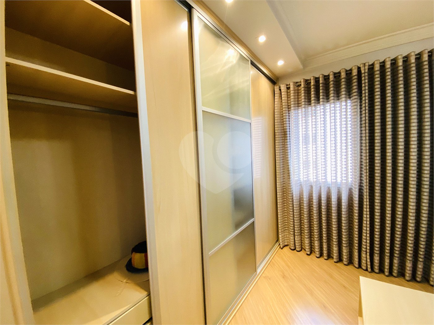 Apartamento à venda com 3 suítes em Rudge Ramos, São Bernardo do Campo, SP