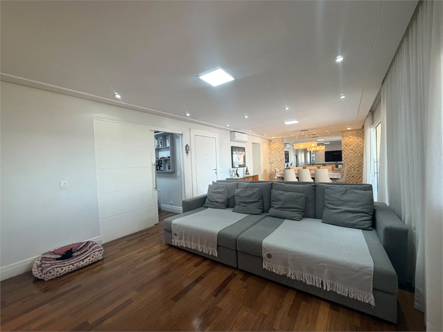 Apartamento à venda com 3 suítes em Jardim Marajoara, São Paulo, SP