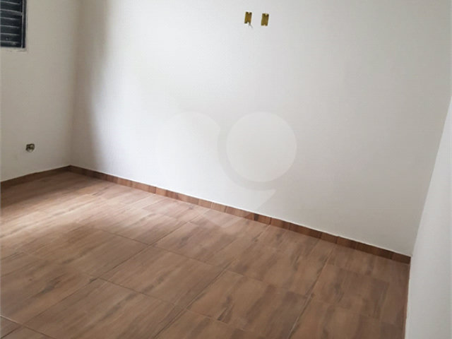 Chácara à venda com 4 quartos, sendo 1 suíte,  no Centro, Biritiba-mirim, SP