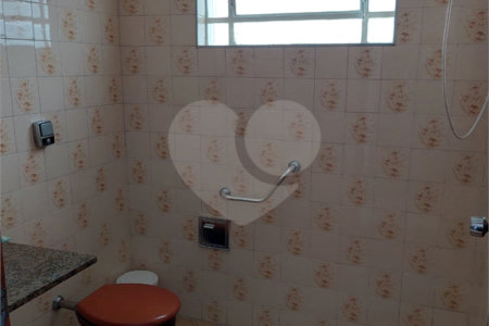 Sobrado à venda com 3 quartos, sendo 1 suíte, em Vila Mascote, São Paulo, SP