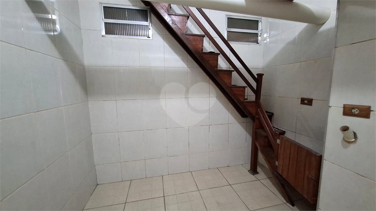 Casa à venda com 2 suítes no condomínio Village Palmas, São Paulo - SP