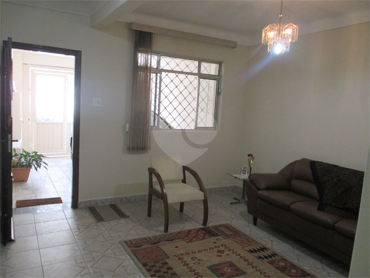 Casa à venda com 2 quartos, sendo 1 suíte, em Mirandópolis, São Paulo, SP