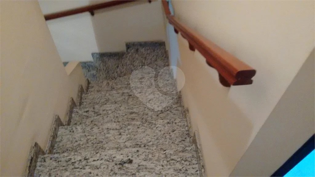 Sobrado à venda com 3 quartos, sendo 1 suíte, em Vila Galvão, Guarulhos, SP