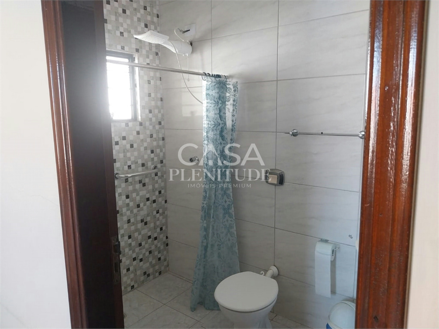 Casa à venda com 3 quartos, sendo 1 suíte, em Jardim Leocádia, Sorocaba, SP