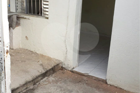 Casa à venda com 4 quartos, sendo 3 suítes, em Jardim Alvinópolis, Atibaia, SP