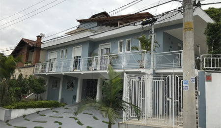 Casa à venda com 3 suítes em Tremembé, São Paulo, SP