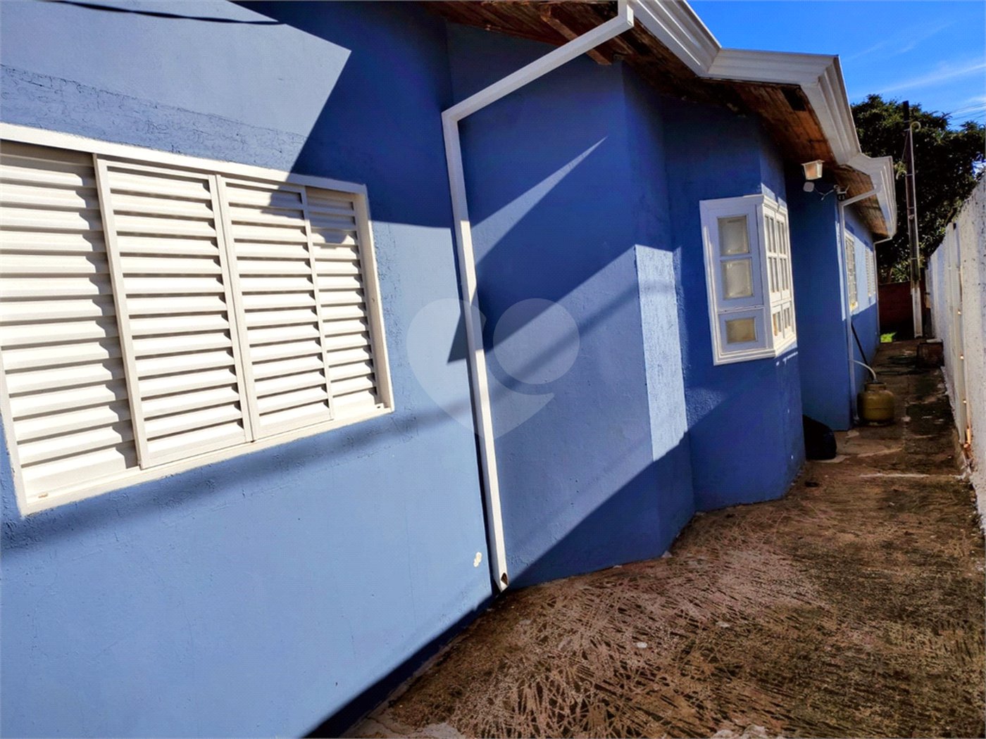 Casa à venda com 3 quartos, sendo 1 suíte, em Tupy, Itapetininga, SP