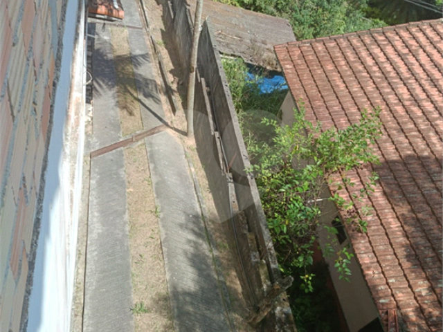 Casa à venda com 4 quartos, sendo 2 suítes,  no condomínio Residencial Parque Cerros Verdes, Mairiporã - SP