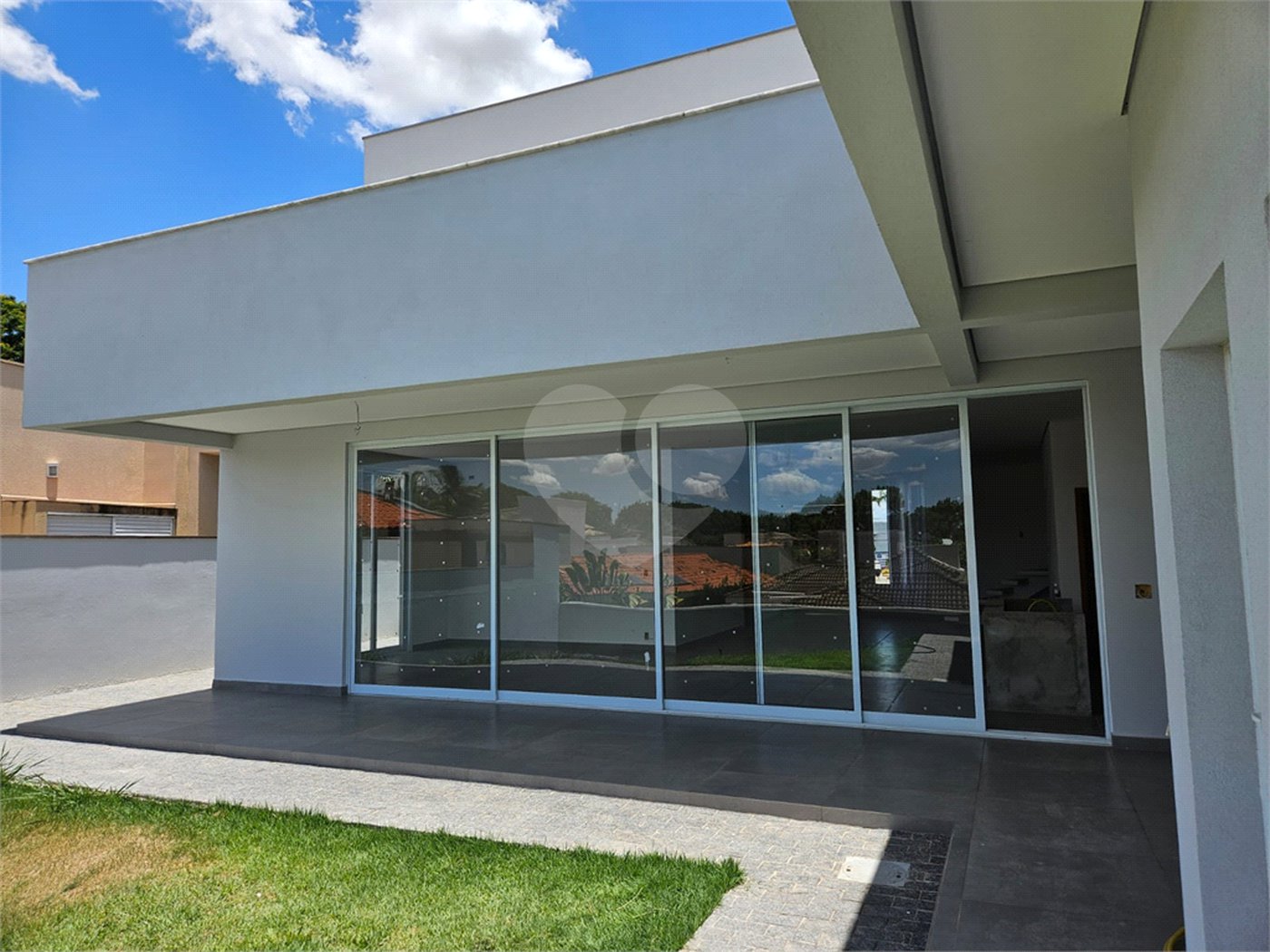 Casa à venda com 4 suítes no condomínio Portal da Vila Rica, Itu - SP