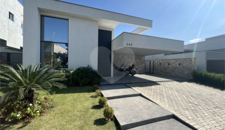 Casa à venda com 3 suítes no condomínio Alphaville Nova Esplanada 4, Votorantim - SP