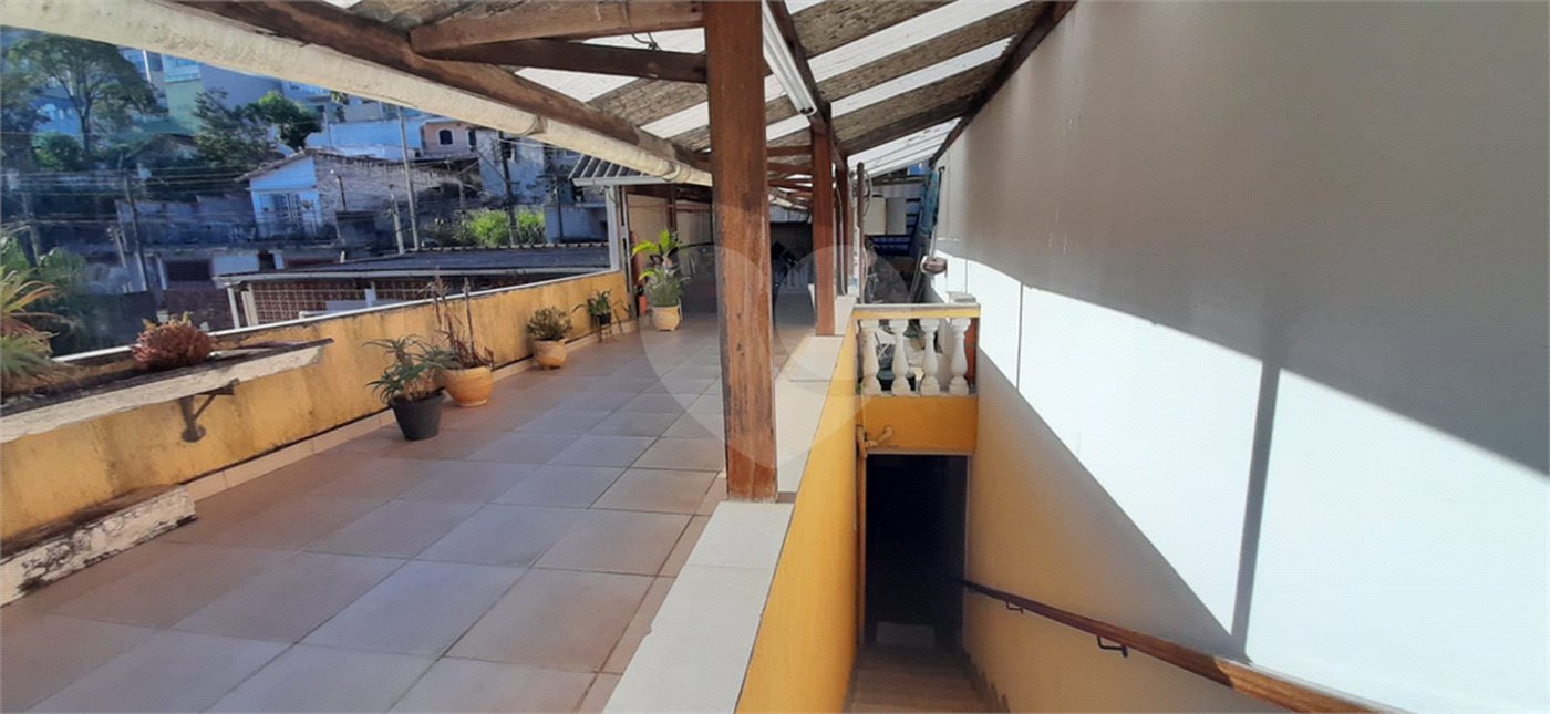 Sobrado à venda com 2 quartos em Horto, São Paulo, SP