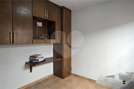 Casa à venda com 3 quartos, sendo 1 suíte, em Lar São Paulo, São Paulo, SP