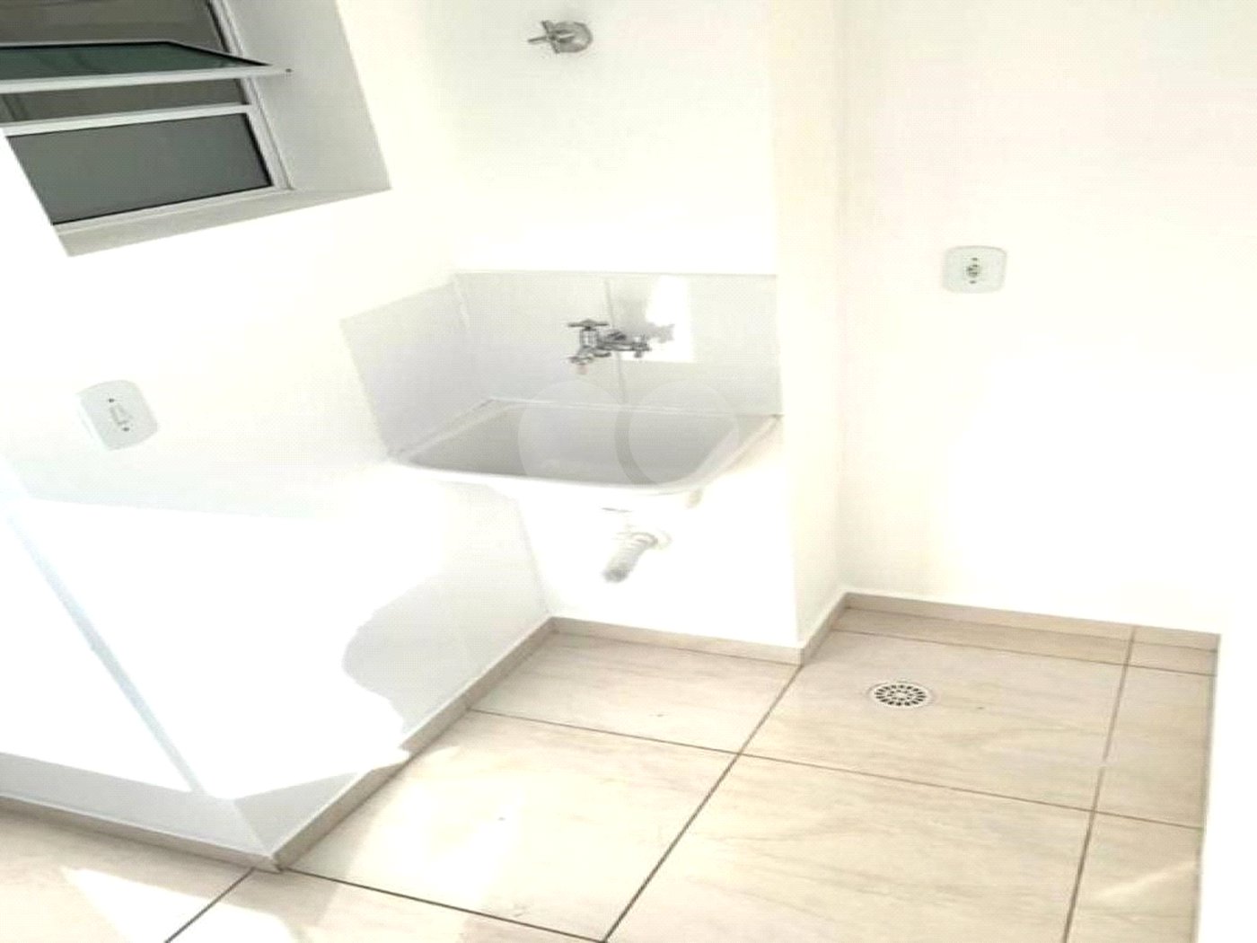 Prédio à venda com 1 quarto em Vila Esperança, São Paulo, SP