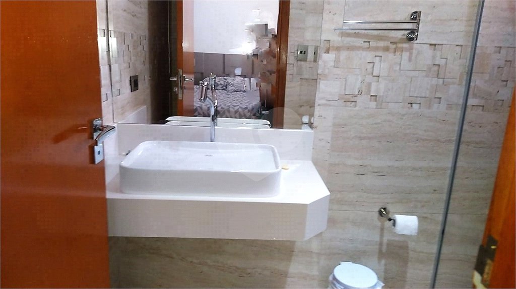 Chácara à venda com 6 quartos, sendo 4 suítes,  em Pinheirinho, Vinhedo, SP