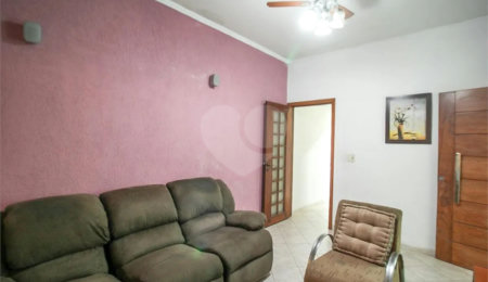 Sobrado para alugar com 3 quartos, sendo 2 suítes,  em Jaraguá, São Paulo, SP