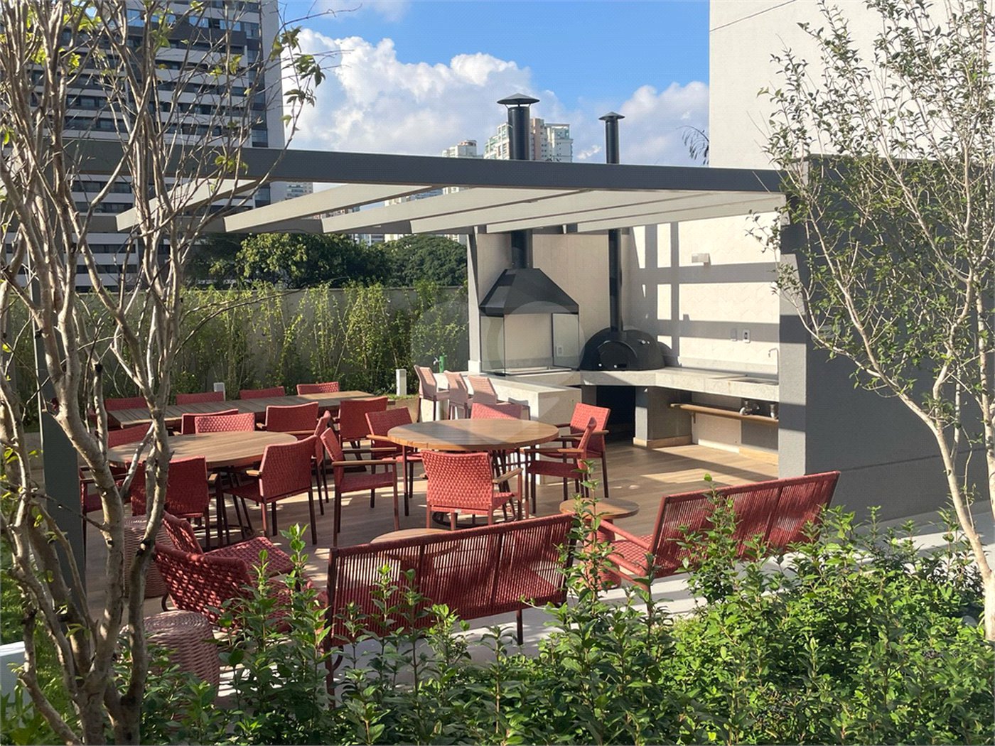 Apartamento à venda com 2 quartos, sendo 1 suíte, em Santo Amaro, São Paulo, SP