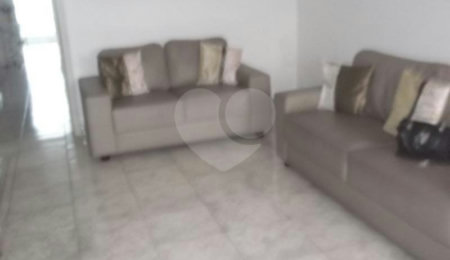 Casa Térrea à venda com 3 quartos em Vila Brasilina, São Paulo, SP