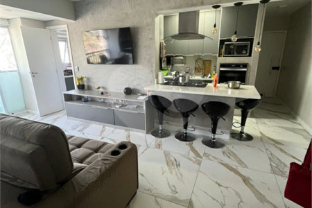 Apartamento à venda com 3 quartos, sendo 1 suíte, em Campo Grande, São Paulo, SP
