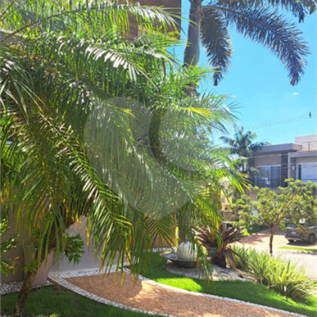 Casa à venda com 4 quartos, sendo 3 suítes,  no condomínio Res. Luzern, Campinas - SP