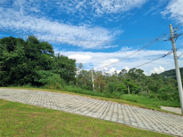 Terreno à venda em Transurb, Itapevi, SP