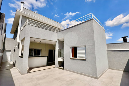 Casa à venda com 4 quartos, sendo 1 suíte,  no condomínio Villagio Milano, Sorocaba - SP