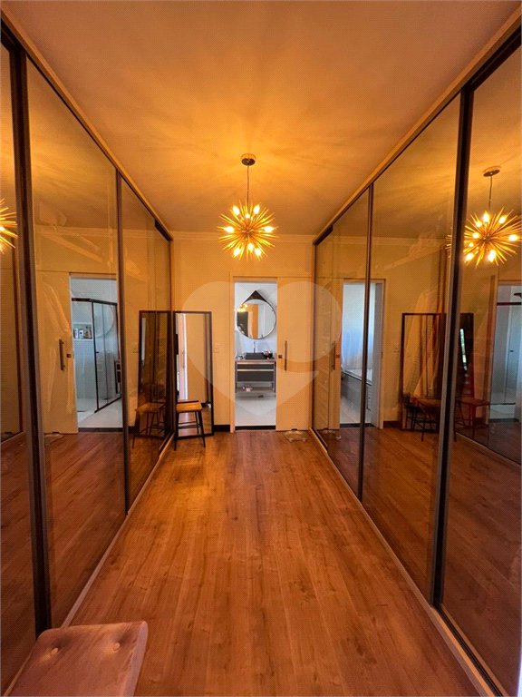 Casa à venda com 3 quartos, sendo 2 suítes,  no condomínio Residencial Alto da Floresta, Bom Jesus dos Perdões - SP