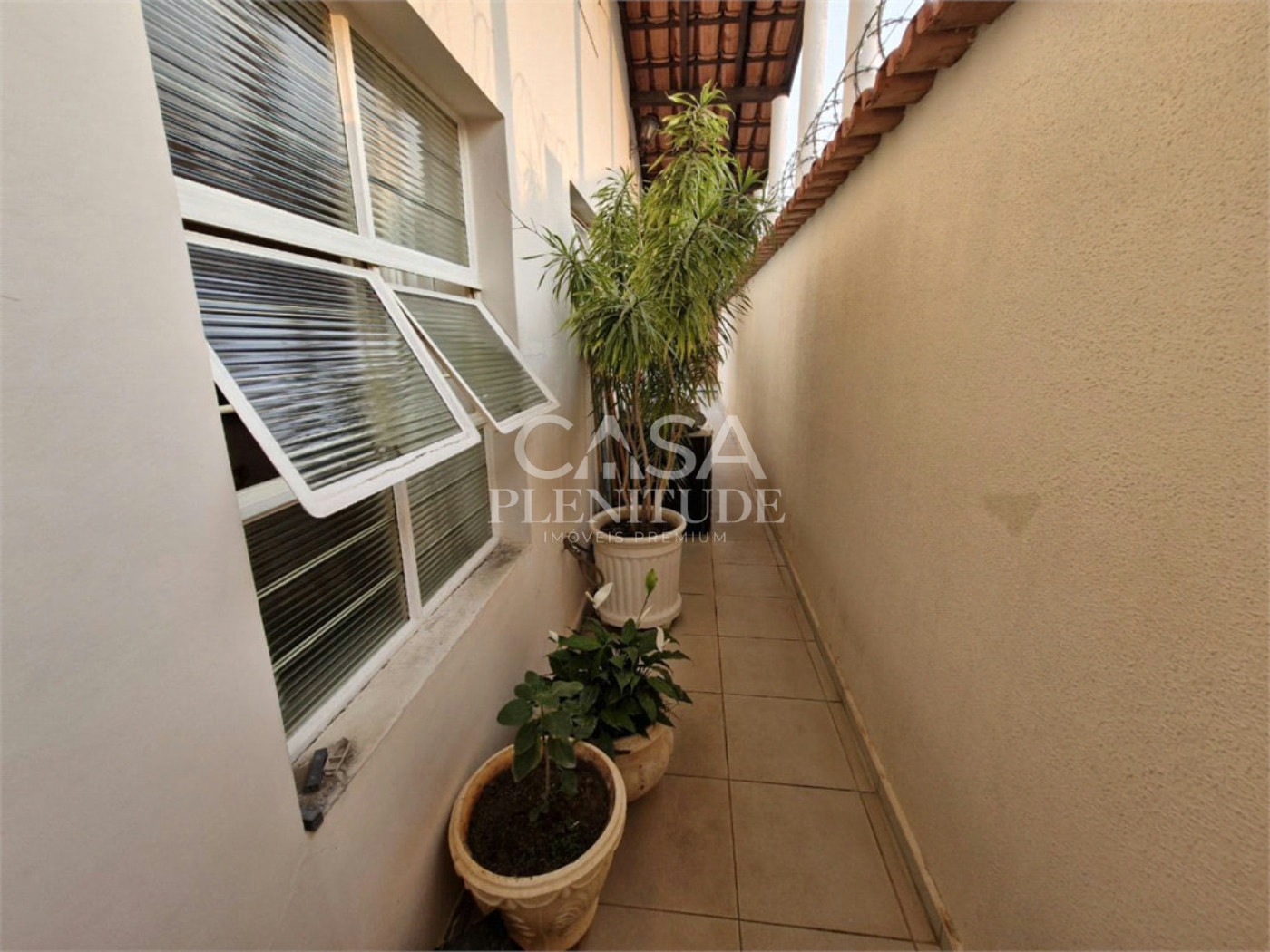 Casa à venda com 2 quartos, sendo 1 suíte,  em Jardim Saira, Sorocaba, SP