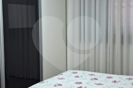 Sobrado à venda com 2 quartos em Parada Inglesa, São Paulo, SP