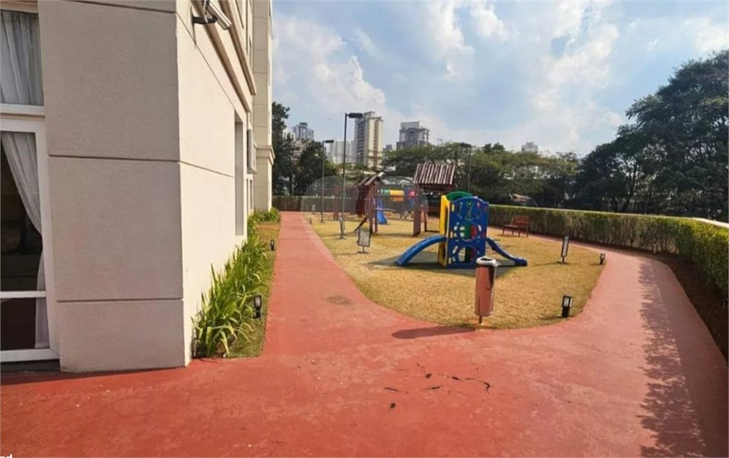 Apartamento para alugar com 3 quartos, sendo 1 suíte, em Água Branca, São Paulo, SP