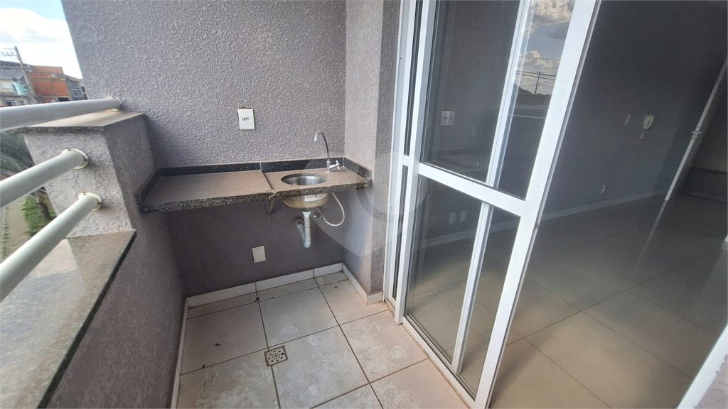 Apartamento à venda com 2 quartos, sendo 1 suíte,  em Parque Bela Vista, Votorantim, SP