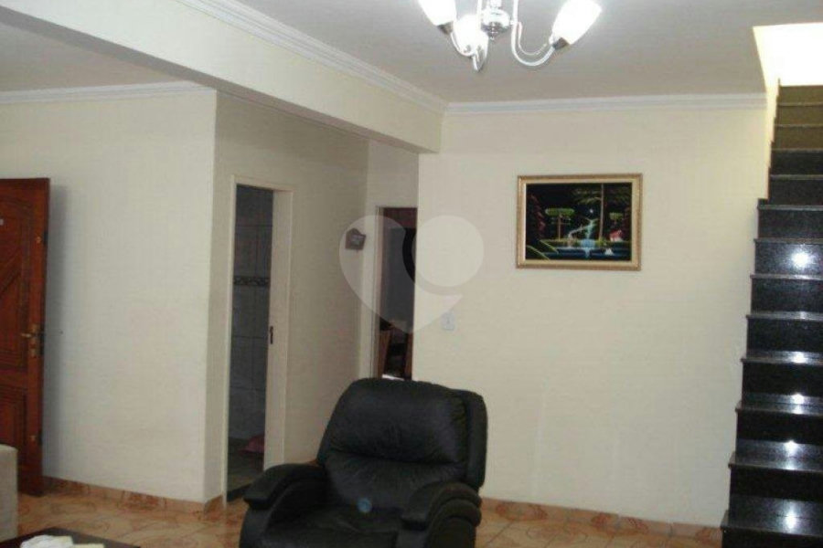 Sobrado à venda com 5 quartos, sendo 1 suíte, em Interlagos, São Paulo, SP