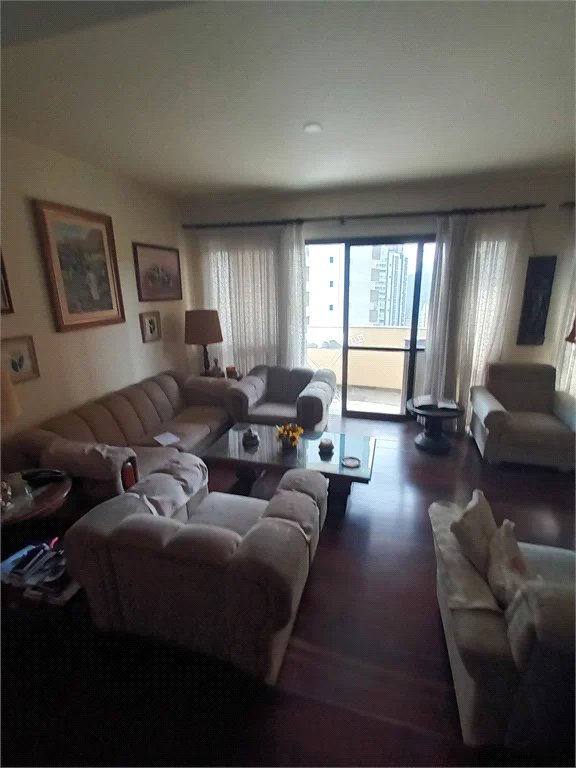 Apartamento à venda com 3 quartos, sendo 1 suíte, em Vila Suzana, São Paulo, SP