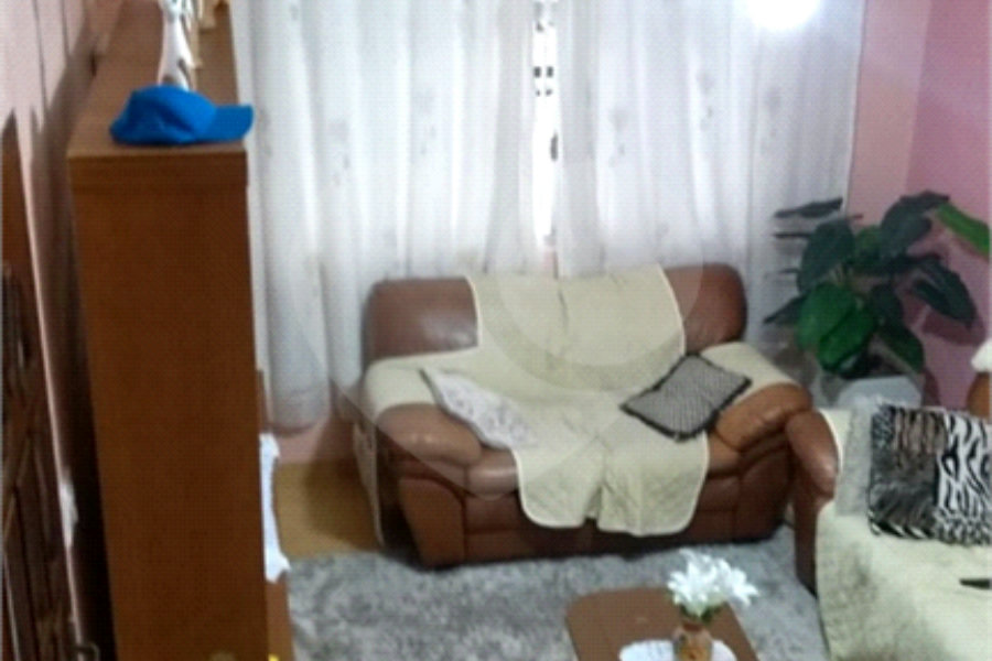 Sobrado à venda com 2 quartos em Tremembé, São Paulo, SP