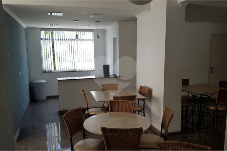 Apartamento à venda com 3 quartos, sendo 1 suíte, em Vila Paulicéia, São Paulo, SP