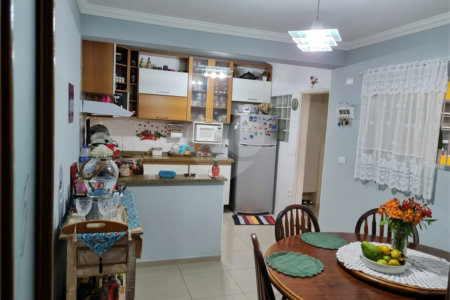 Casa Térrea à venda com 2 suítes em Santa Terezinha, São Bernardo do Campo, SP