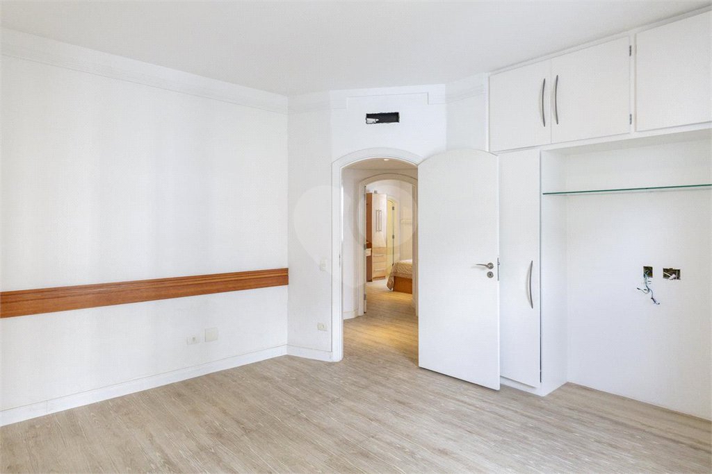 Apartamento à venda com 4 suítes em Jardim Paulista, São Paulo, SP