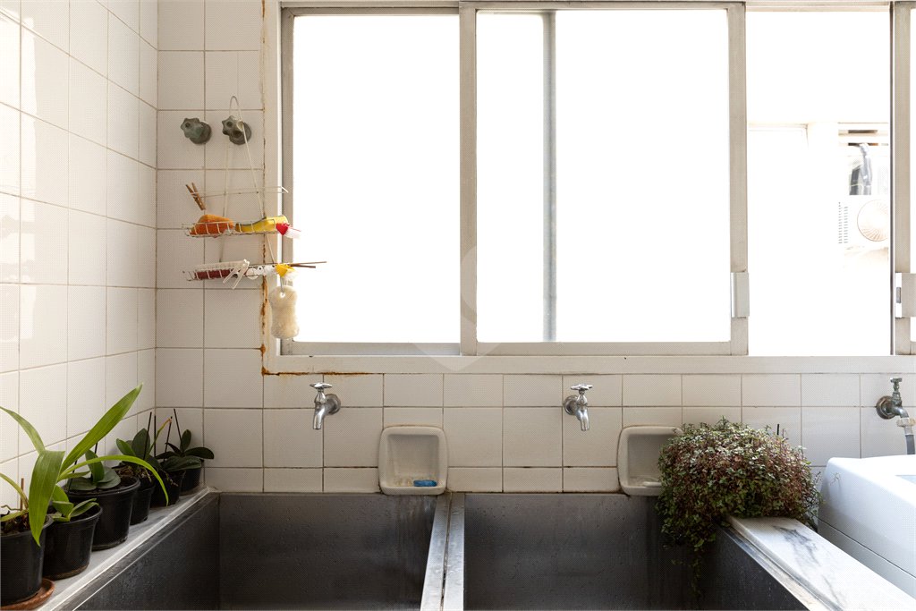 Apartamento à venda com 4 quartos, sendo 2 suítes, em Jardim Paulista, São Paulo, SP