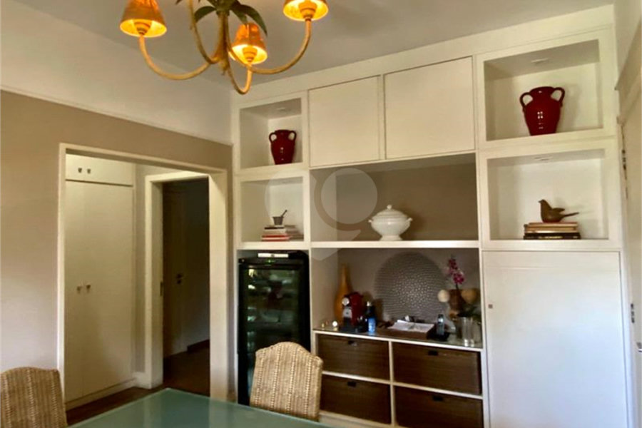Apartamento à venda com 4 quartos, sendo 3 suítes, em Morumbi, São Paulo, SP