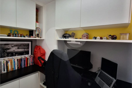 Apartamento à venda com 3 suítes em Vila Maria Alta, São Paulo, SP