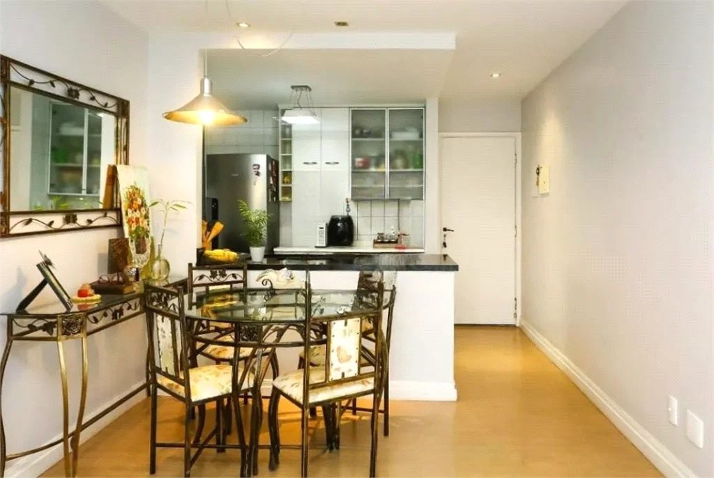 Apartamento à venda com 2 quartos, sendo 1 suíte, em Vila Andrade, São Paulo, SP