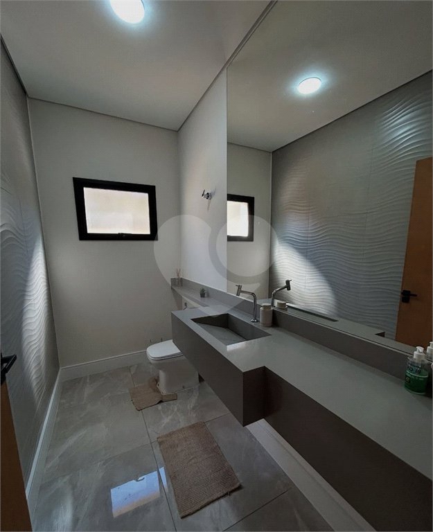 Casa à venda com 3 quartos, sendo 1 suíte, no condomínio Bosque dos Pires, Itatiba - SP