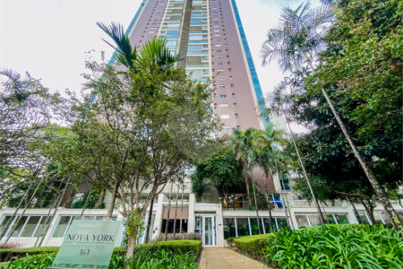 Apartamento à venda com 4 quartos, sendo 3 suítes, em Brooklin Paulista, São Paulo, SP