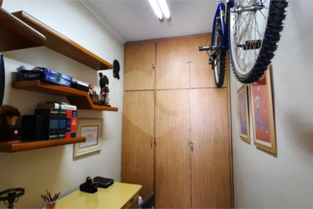 Apartamento à venda com 3 quartos, sendo 1 suíte,  em Sumarezinho, São Paulo, SP